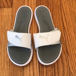 Puma slides white never worn
